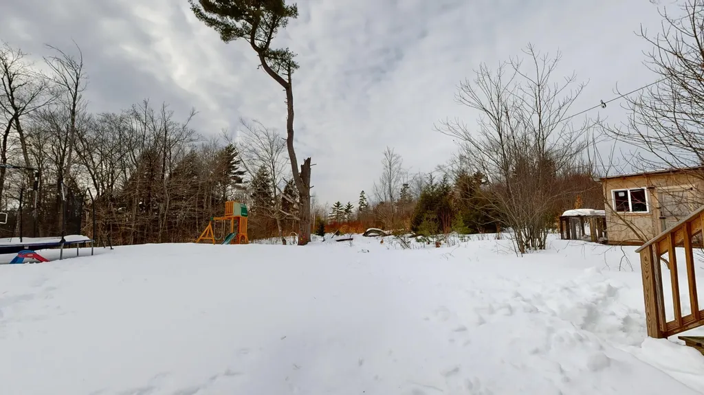 16 Ledges Way New Sharon ME 04360