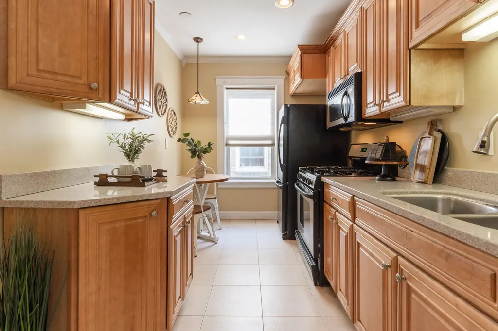 197 Pine Street Portland ME 04102
