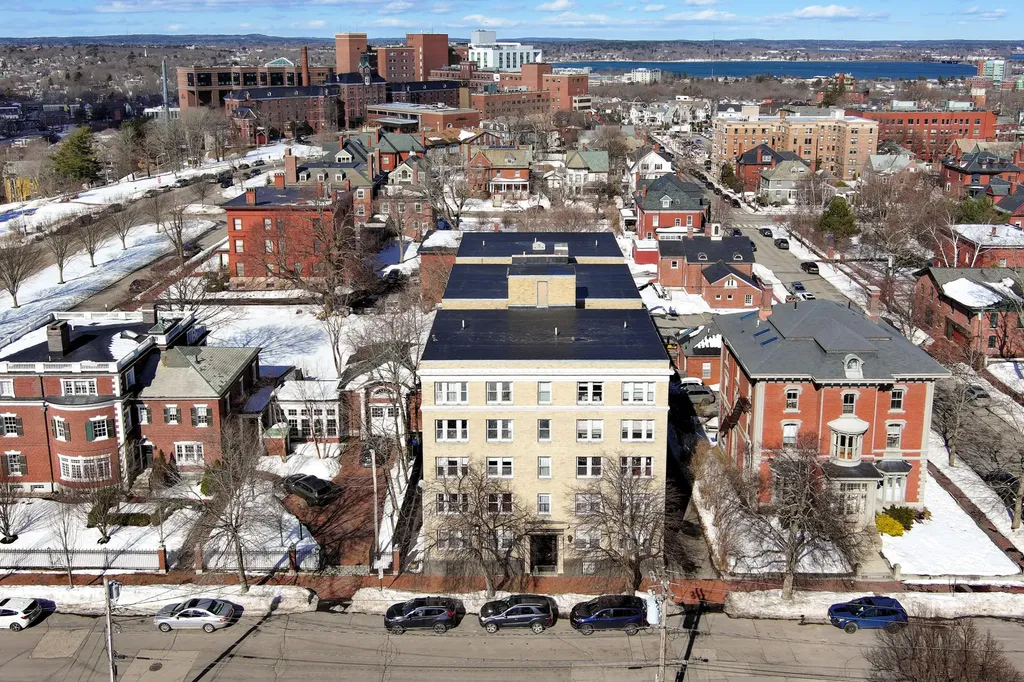 197 Pine Street Portland ME 04102