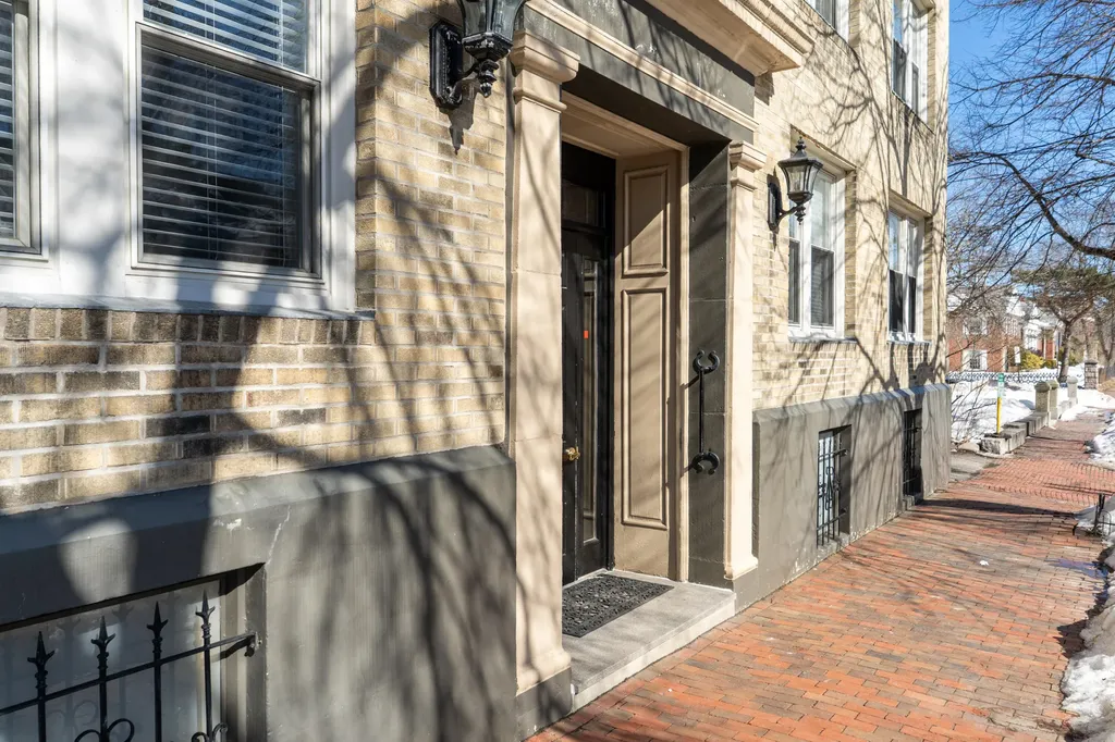 197 Pine Street Portland ME 04102