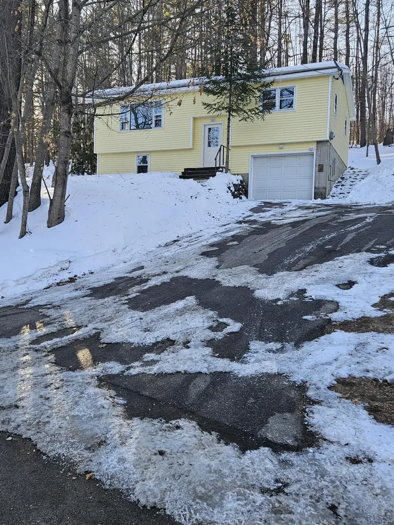 152 North Daggett Hill Road Greene ME 04236