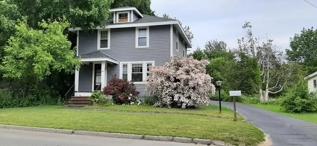 155 N Main Street Rockland ME 04841