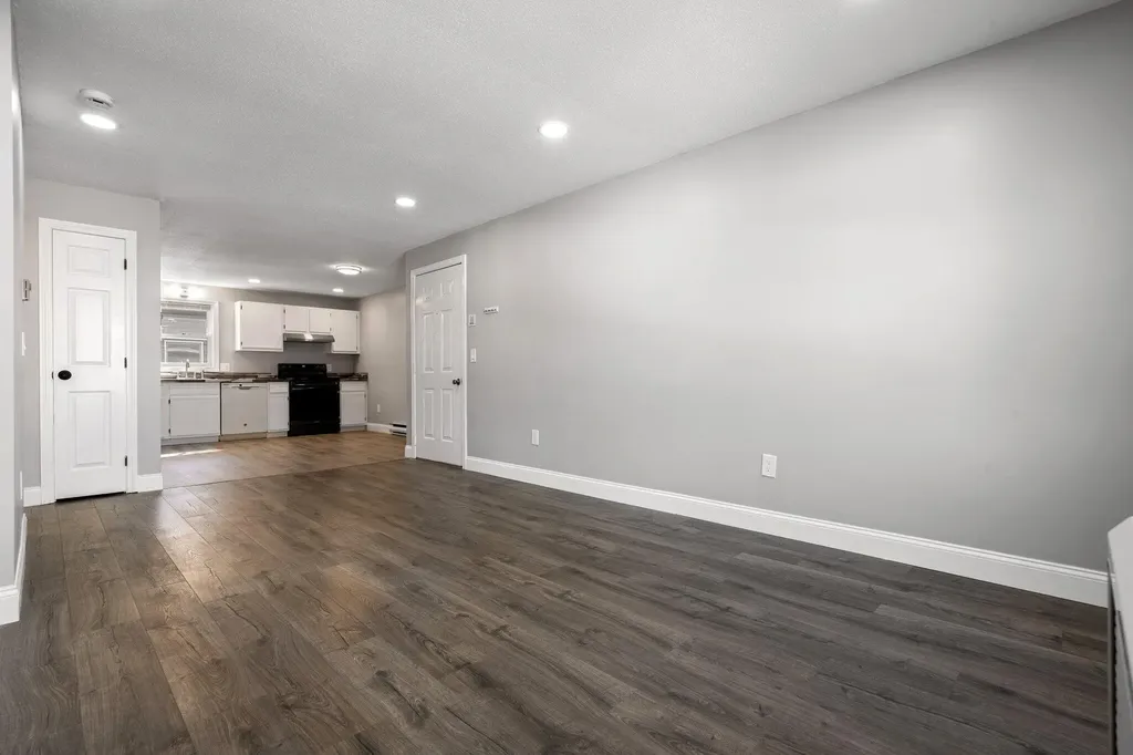 198 Saco Avenue Old Orchard Beach ME 04064