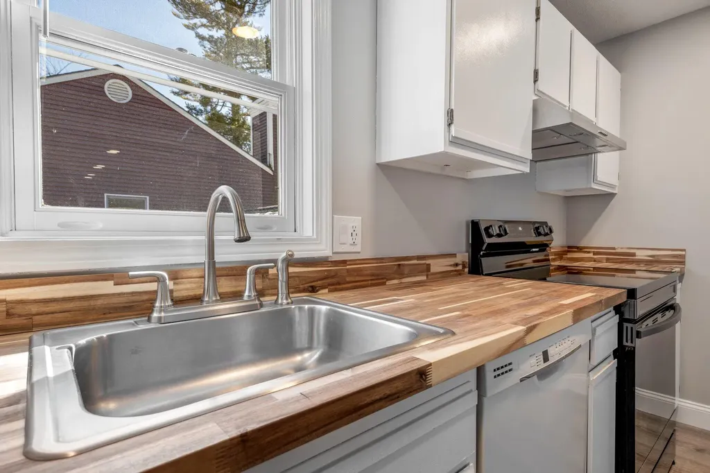 198 Saco Avenue Old Orchard Beach ME 04064