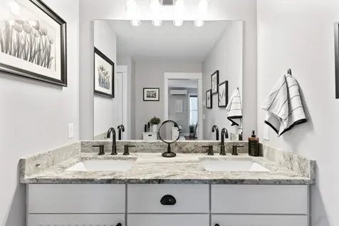 30 Settlers Way Saco ME 04072