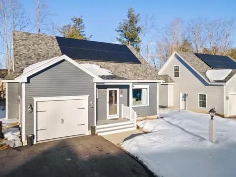 30 Settlers Way Saco ME 04072