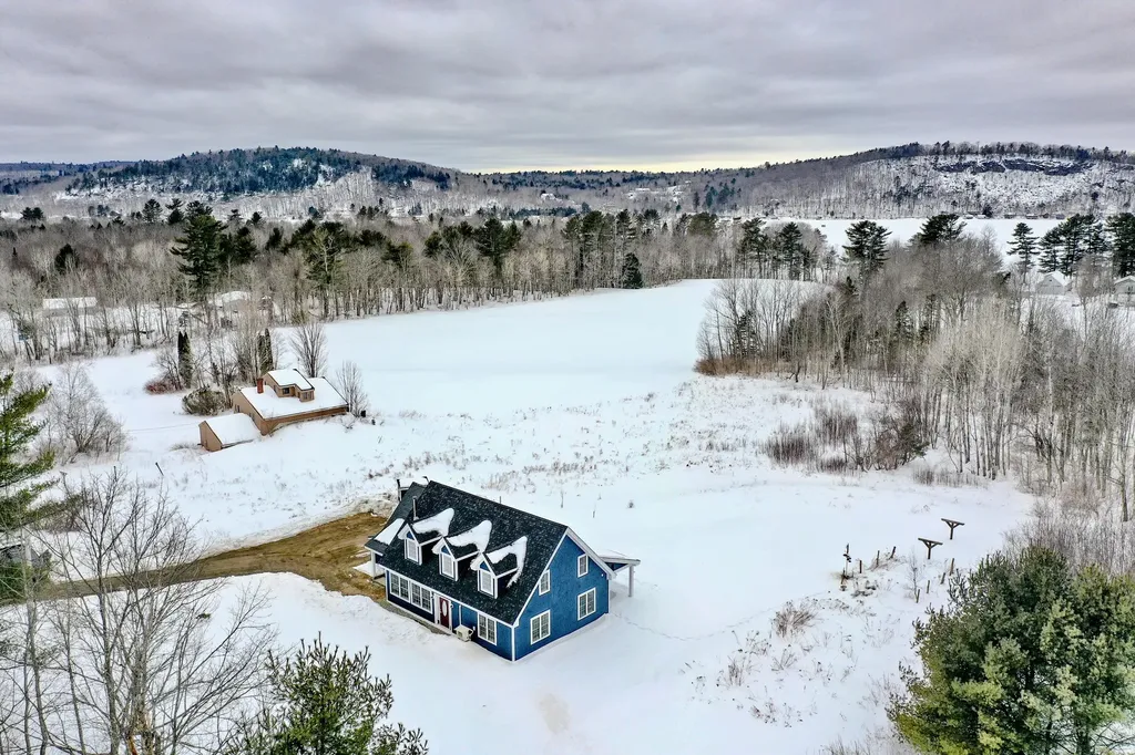 281 N Searsport Road Swanville ME 04915