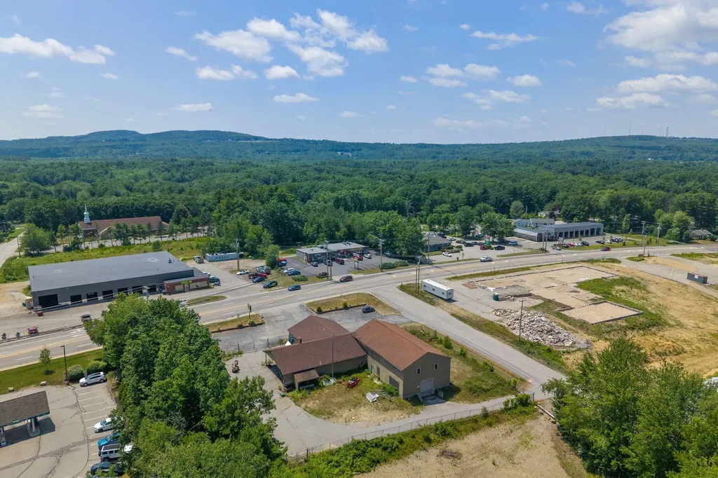 1306 Main Street Sanford ME 04073