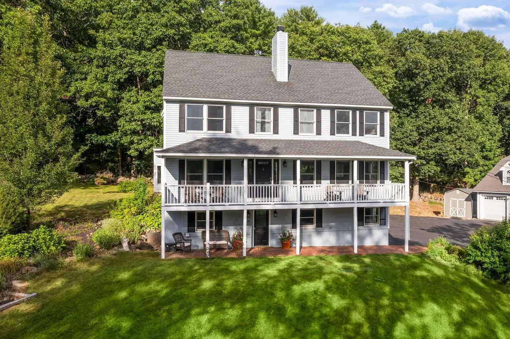 38 Windmill Acres Road York ME 03909