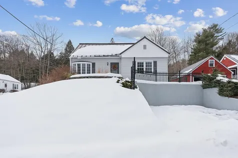 2 W Sewall Street Augusta ME 04330