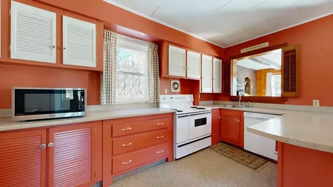 119 W Auburn Road Auburn ME 04210