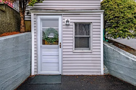 539 Mitchell Road Cape Elizabeth ME 04107