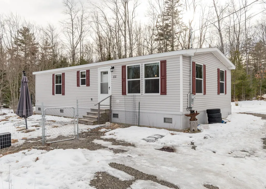 131 Boggs Farm Lane Warren ME 04864