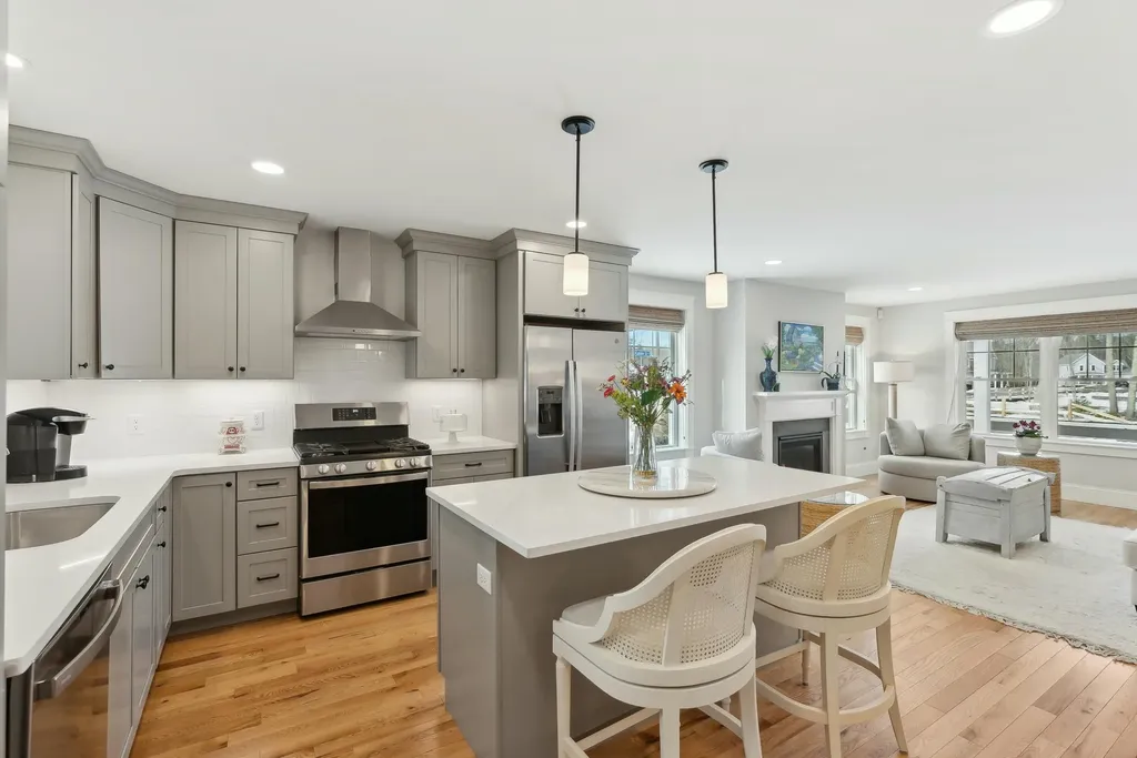 16 Adena Way Kennebunk ME 04043