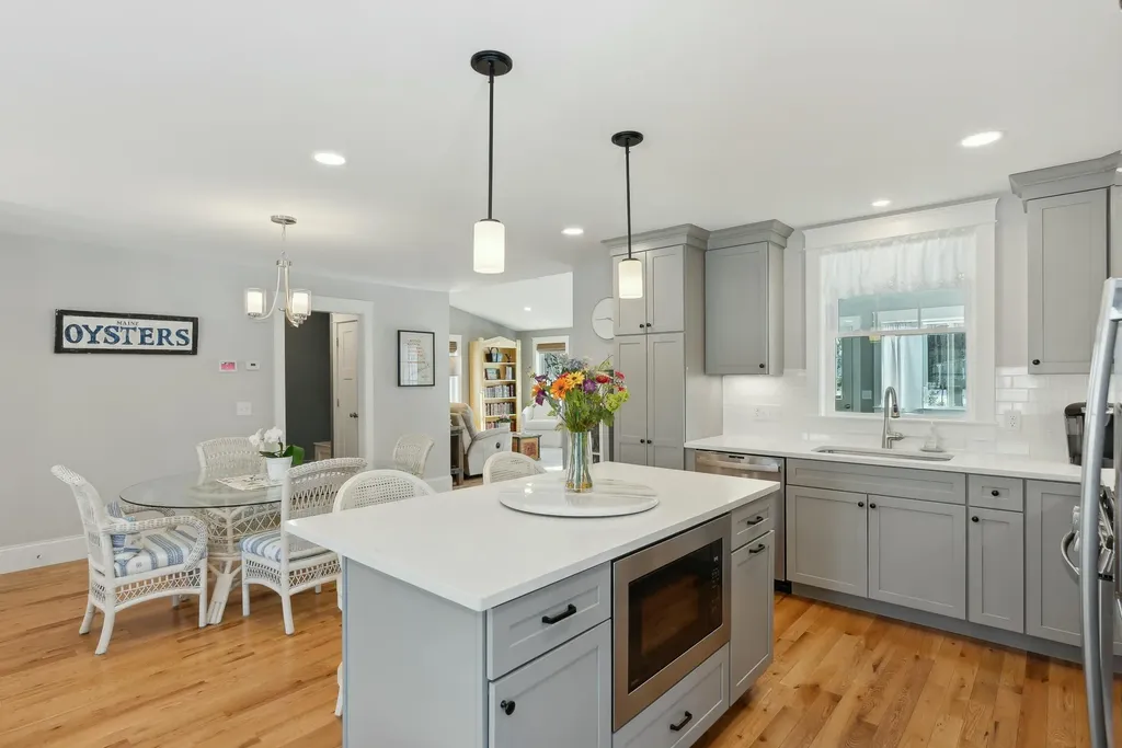 16 Adena Way Kennebunk ME 04043