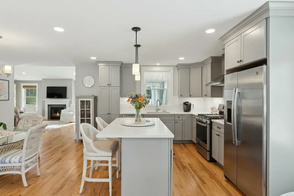 16 Adena Way Kennebunk ME 04043