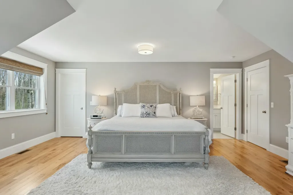 16 Adena Way Kennebunk ME 04043