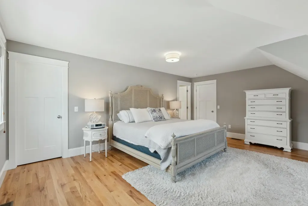 16 Adena Way Kennebunk ME 04043