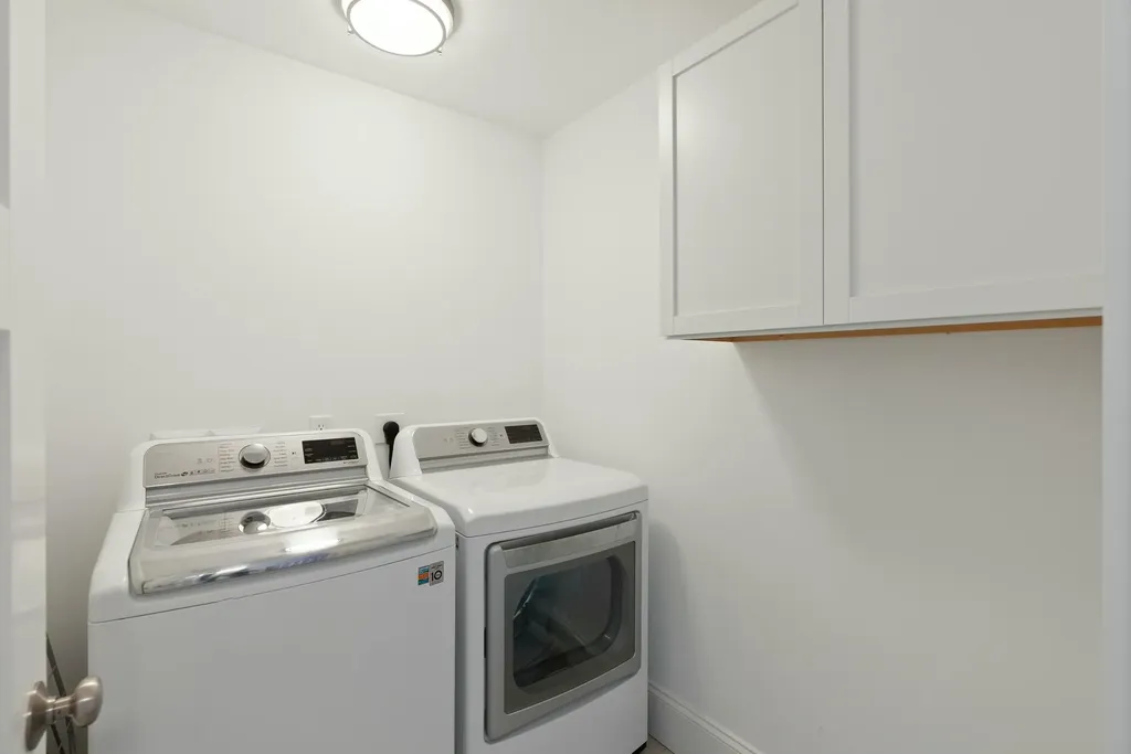 16 Adena Way Kennebunk ME 04043