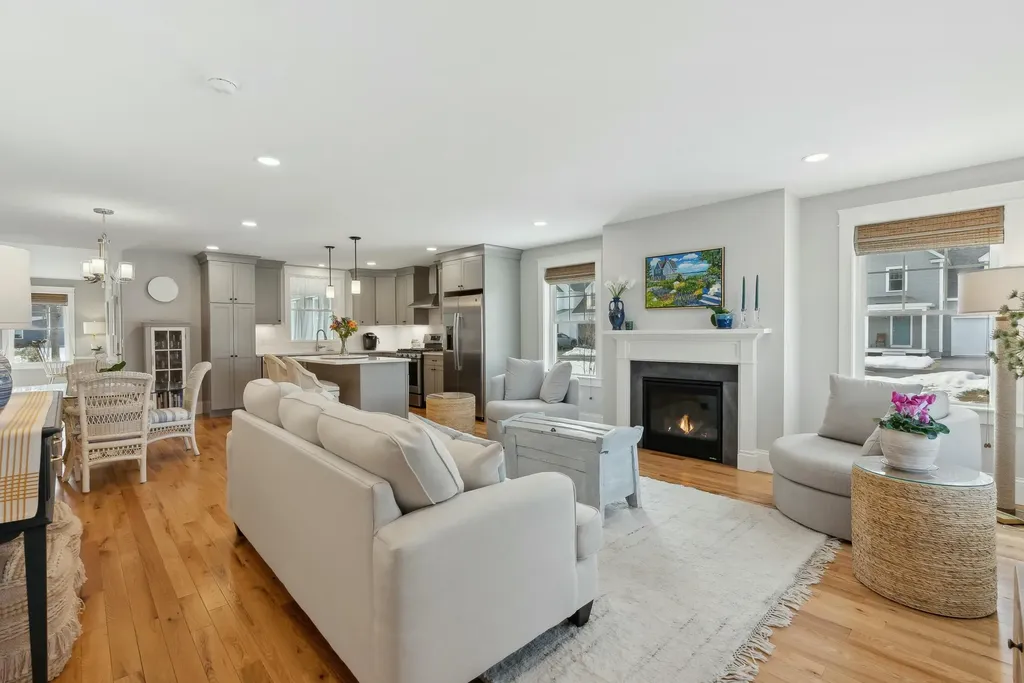 16 Adena Way Kennebunk ME 04043