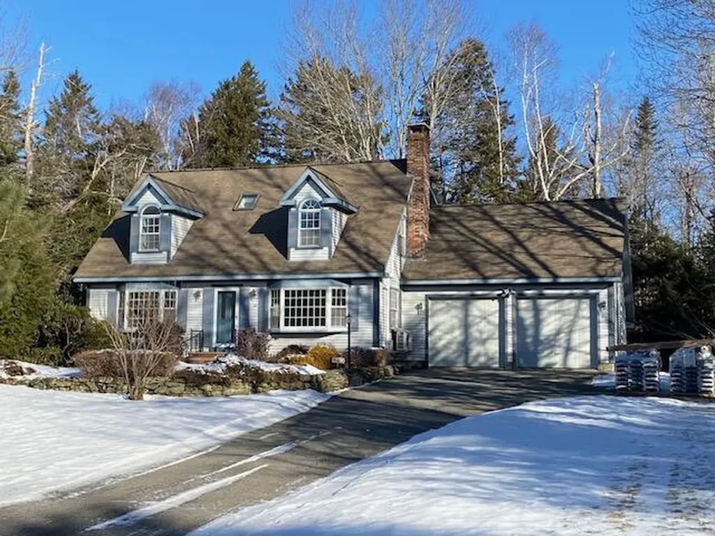 60 Grand View Road Ellsworth ME 04605