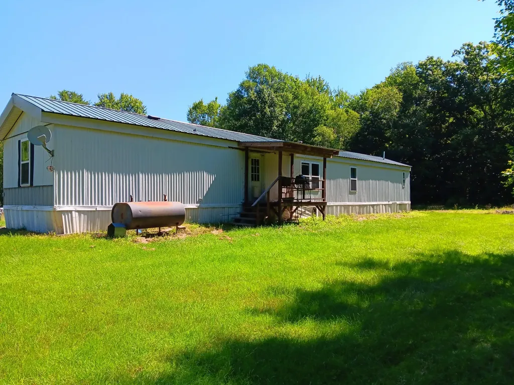 20 Ryan Lane Burnham ME 04922