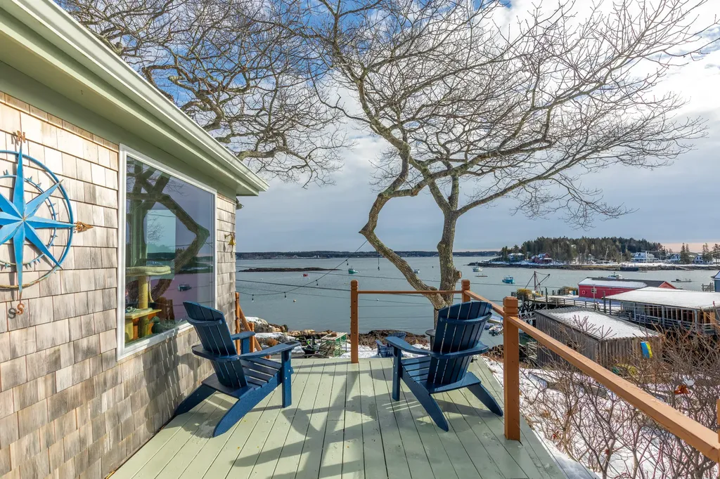 8 Saddlers Cove Lane Georgetown ME 04548
