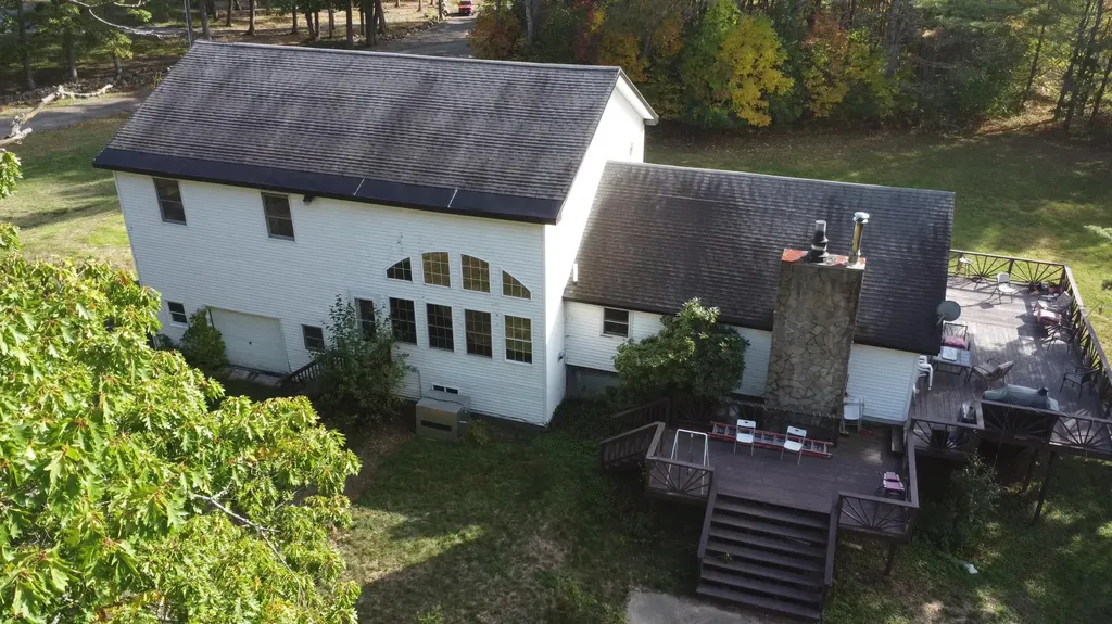 20 Lakeman Lane Eddington ME 04428