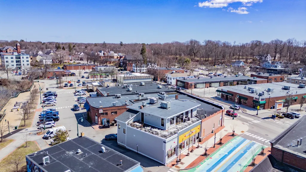 863 Main Street Westbrook ME 04092