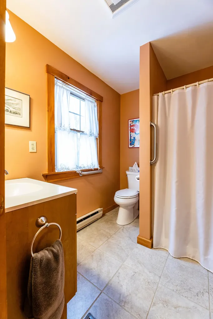 11 Ocean Drive Lincolnville ME 04849