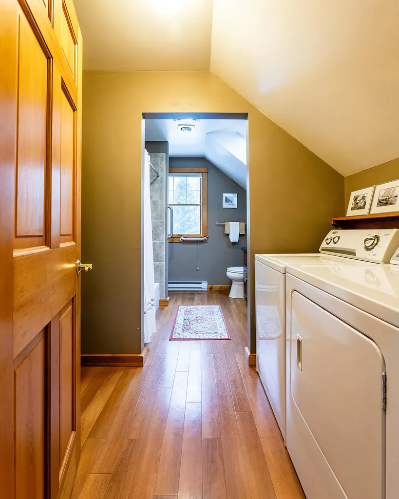 11 Ocean Drive Lincolnville ME 04849