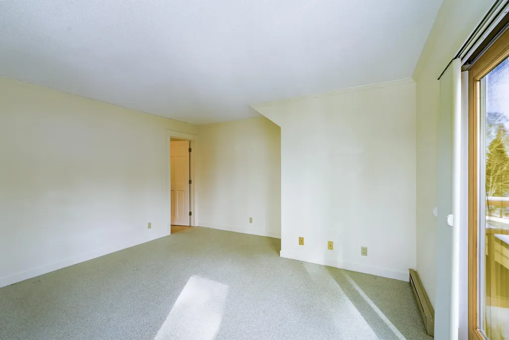40 Harbor Drive Lincolnville ME 04849