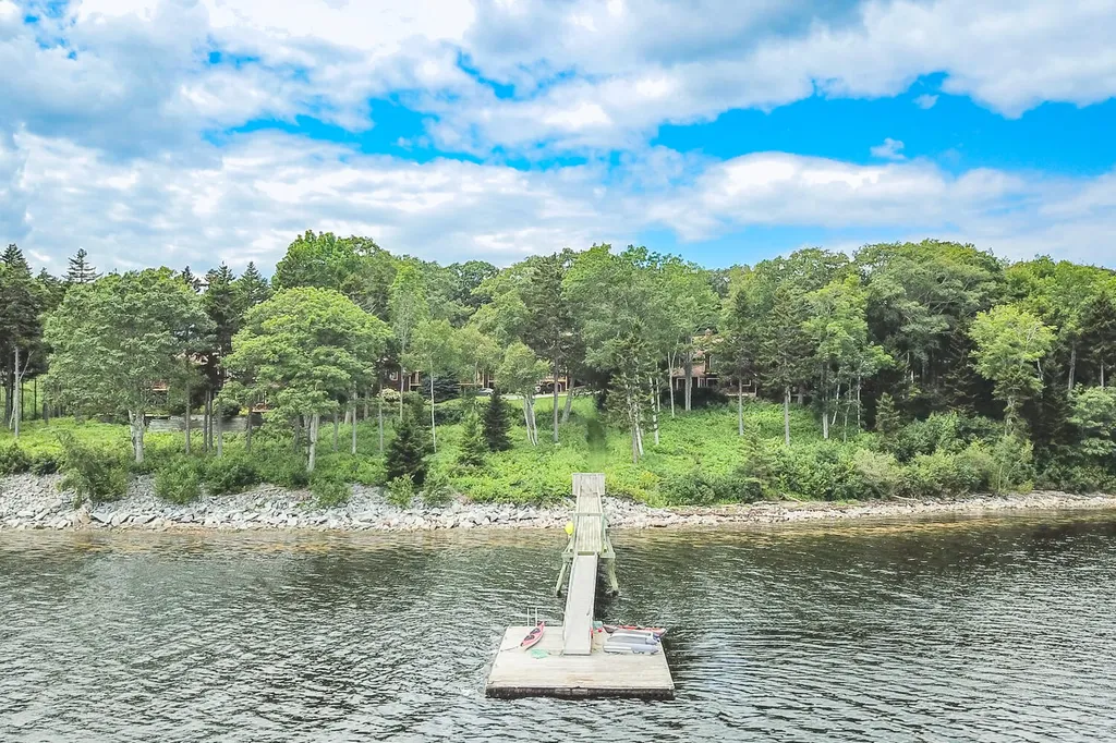 40 Harbor Drive Lincolnville ME 04849