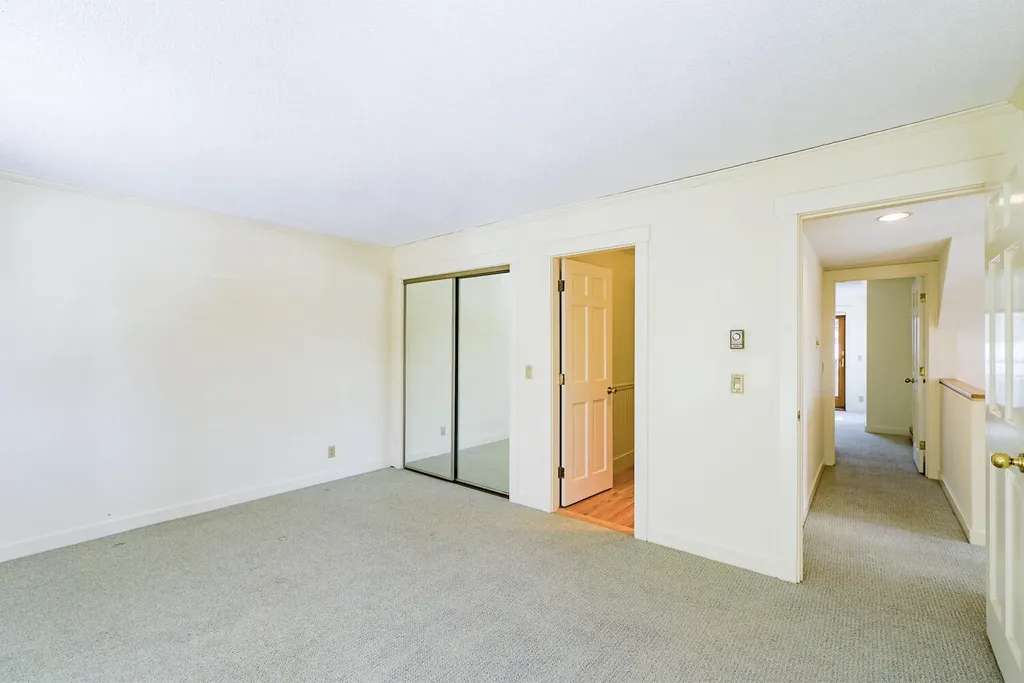 40 Harbor Drive Lincolnville ME 04849