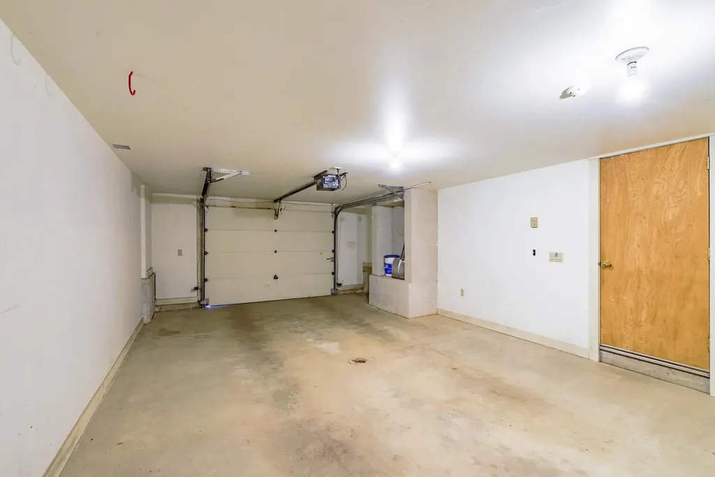 40 Harbor Drive Lincolnville ME 04849