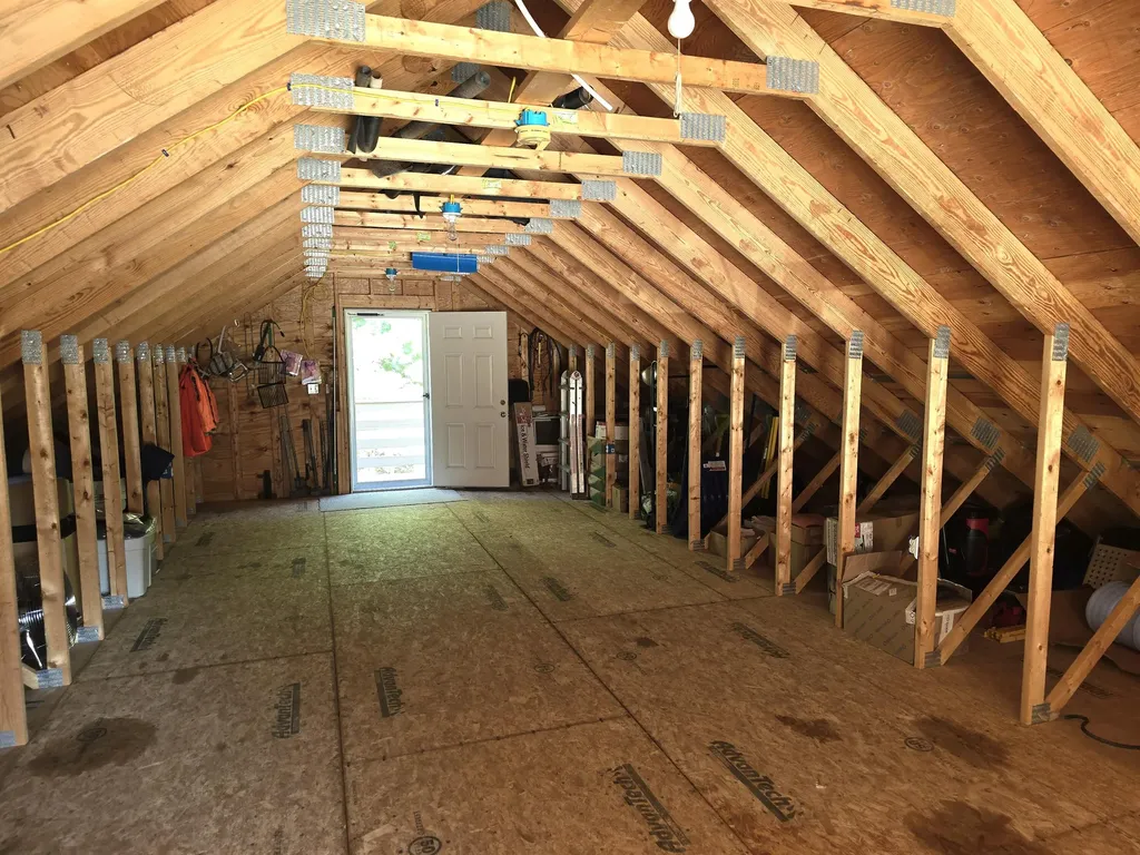 160 Maple Lane Poland ME 04274