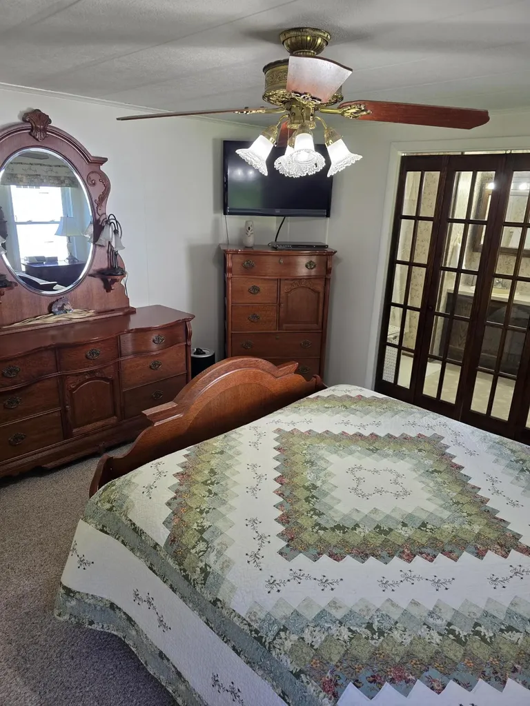 160 Maple Lane Poland ME 04274