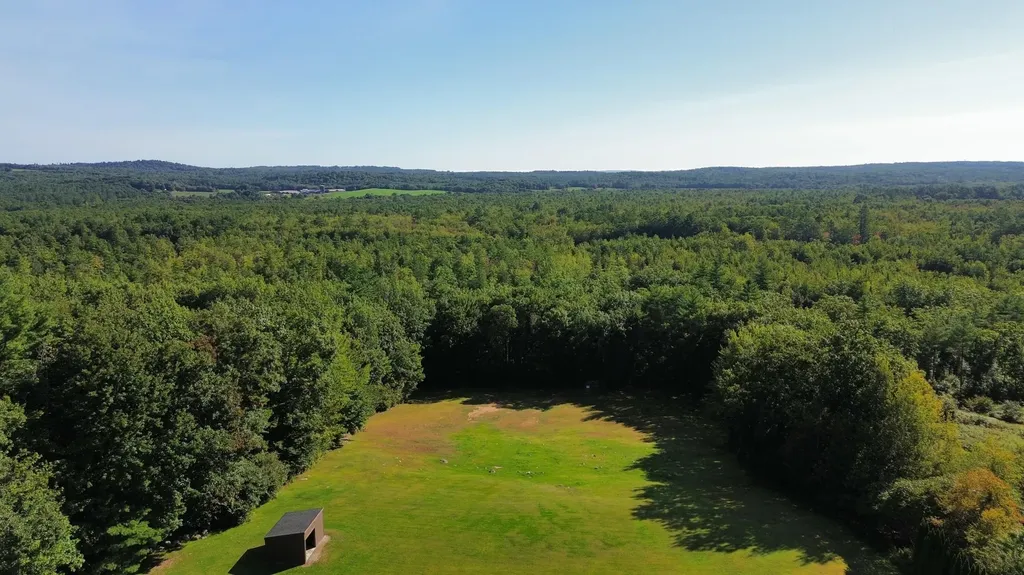 160 Maple Lane Poland ME 04274