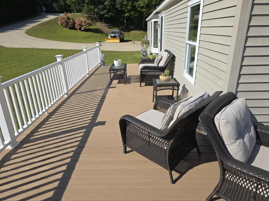 160 Maple Lane Poland ME 04274