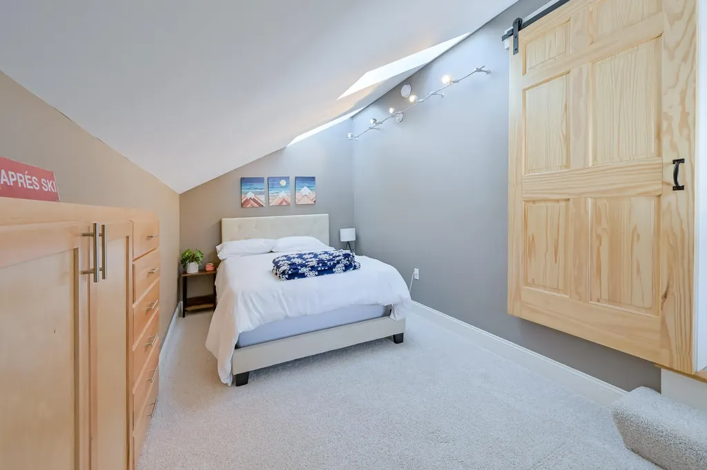 1006 Red Stallion Drive Carrabassett Valley ME 04947