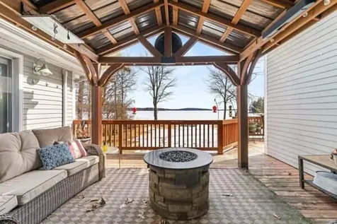 140 Deep Cove Road Raymond ME 04071