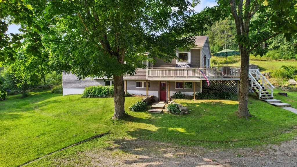 79 Mount Pleasant Street Rockport ME 04856