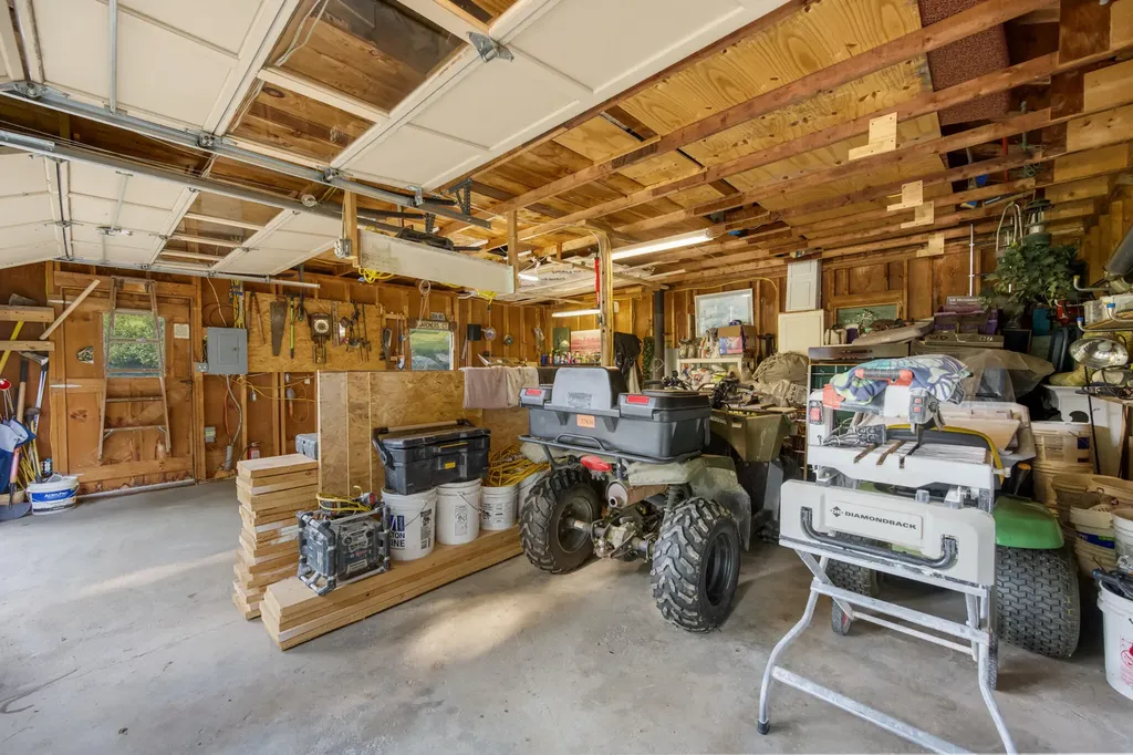 79 Mount Pleasant Street Rockport ME 04856