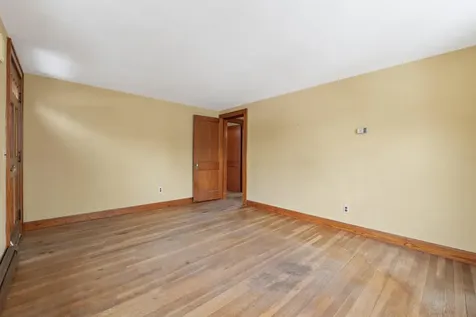 52 Tilton Avenue Kittery ME 03904