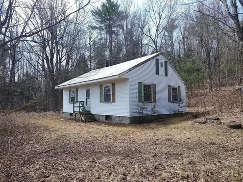 950 Main Street Wayne ME 04284