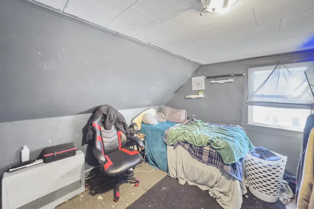 102 Beechwood Street Thomaston ME 04861