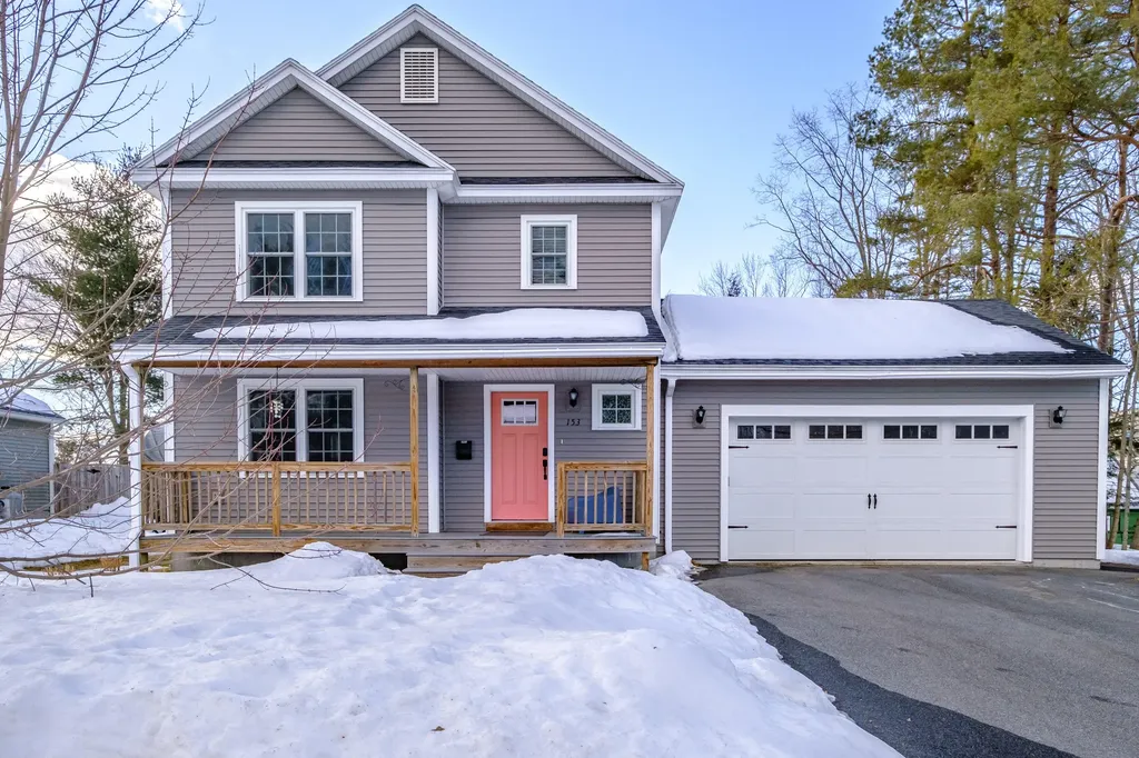 153 W Pleasant Street Westbrook ME 04092