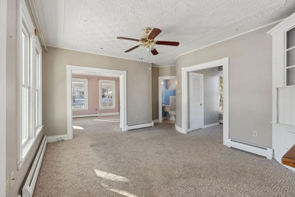 14 Langsford Road Kennebunkport ME 04046