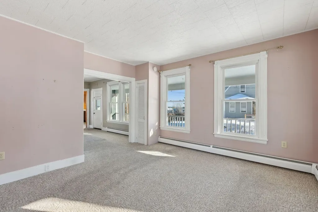 14 Langsford Road Kennebunkport ME 04046