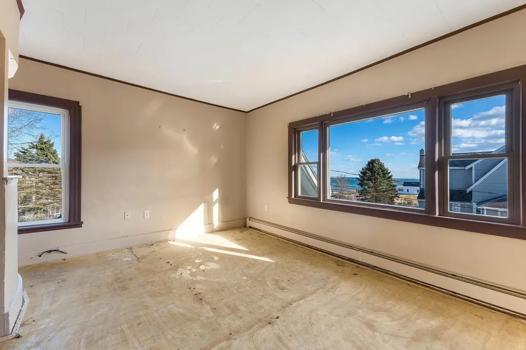 14 Langsford Road Kennebunkport ME 04046